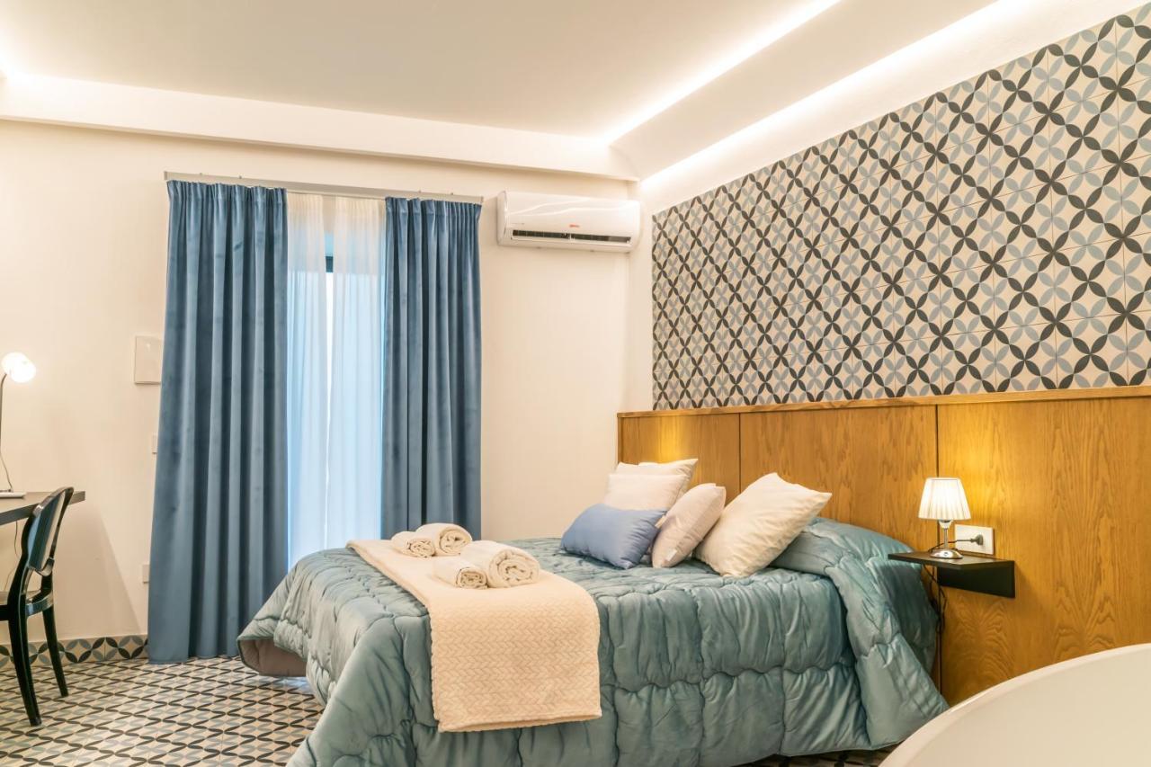 Community Rooms & Wine Фавара Экстерьер фото